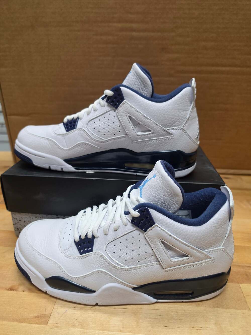 Jordan 4 Retro Columbia (2015) mens size 10.5